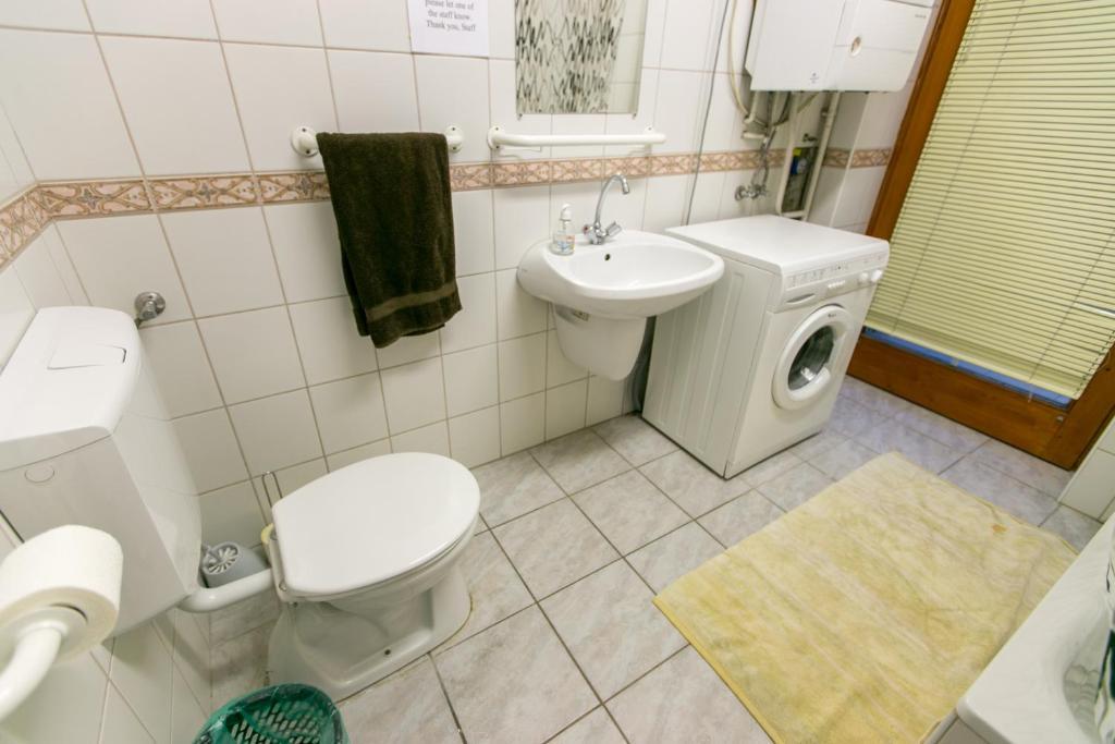 Colors Guest House Budapest Βουδαπέστη Δωμάτιο φωτογραφία